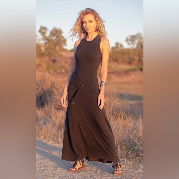 Nomads Hemp Wear Thalia Dress, Charcoal Gray Maxi Dress with Belt & Metal Ring - Picture 6 of 7